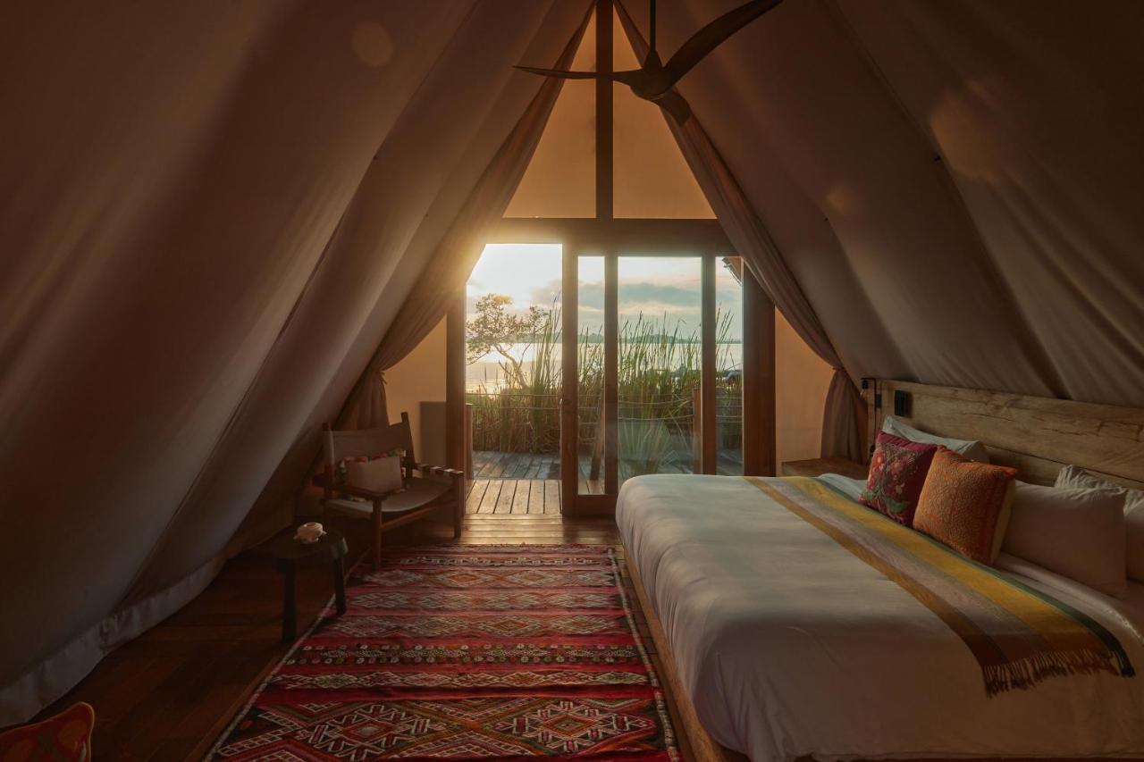 Habitas Bacalar Hotel Bagian luar foto