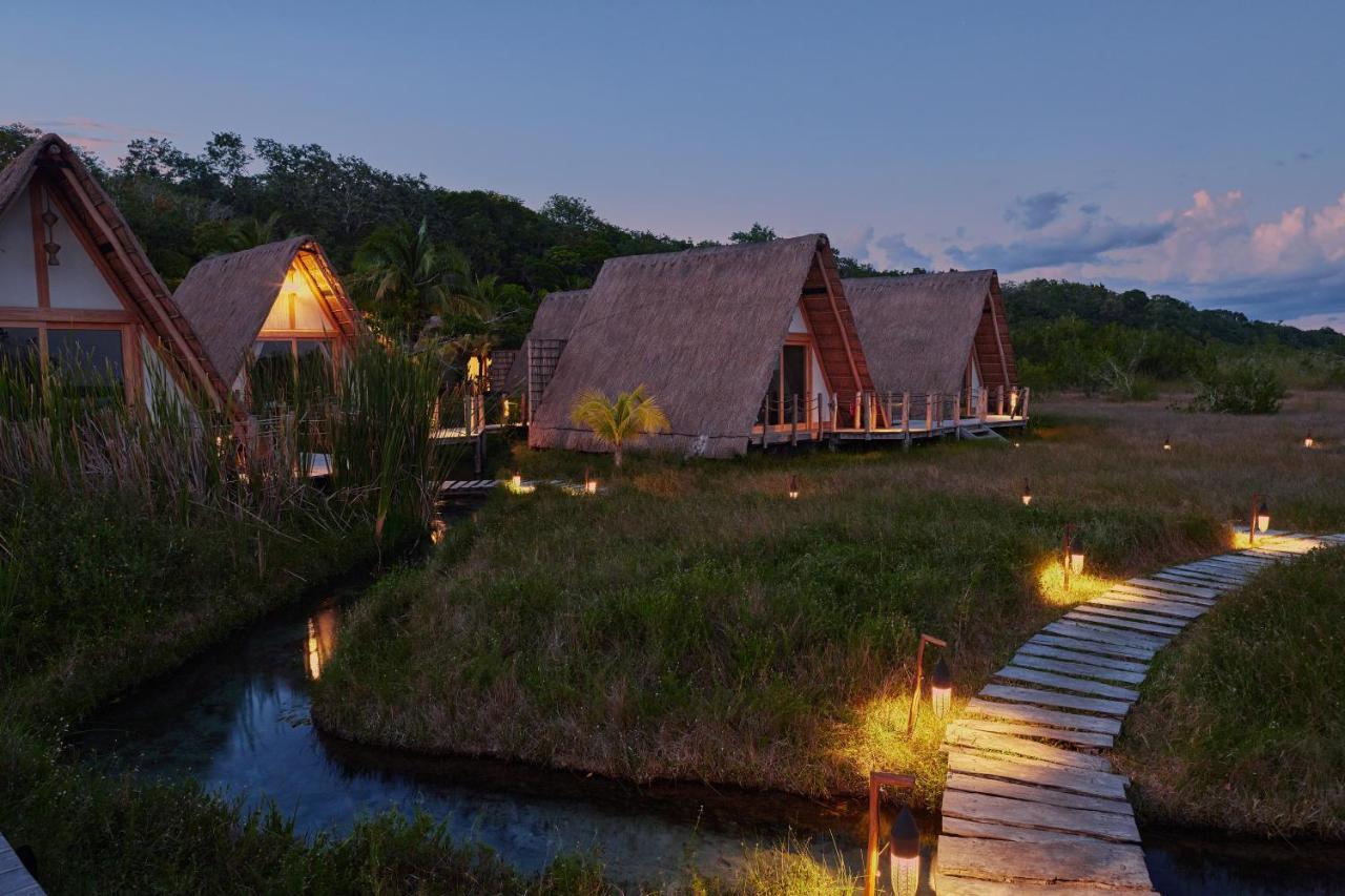 Habitas Bacalar Hotel Bagian luar foto