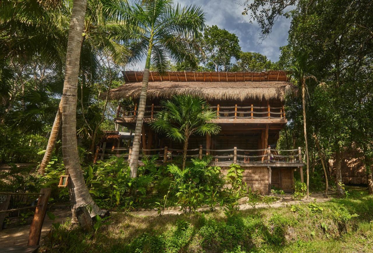 Habitas Bacalar Hotel Bagian luar foto